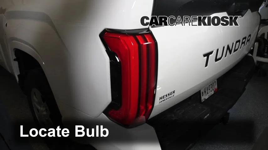 2022 Toyota Tundra SR 3.4L V6 Turbo Lights